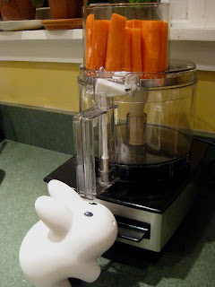 labbit shreds carrots